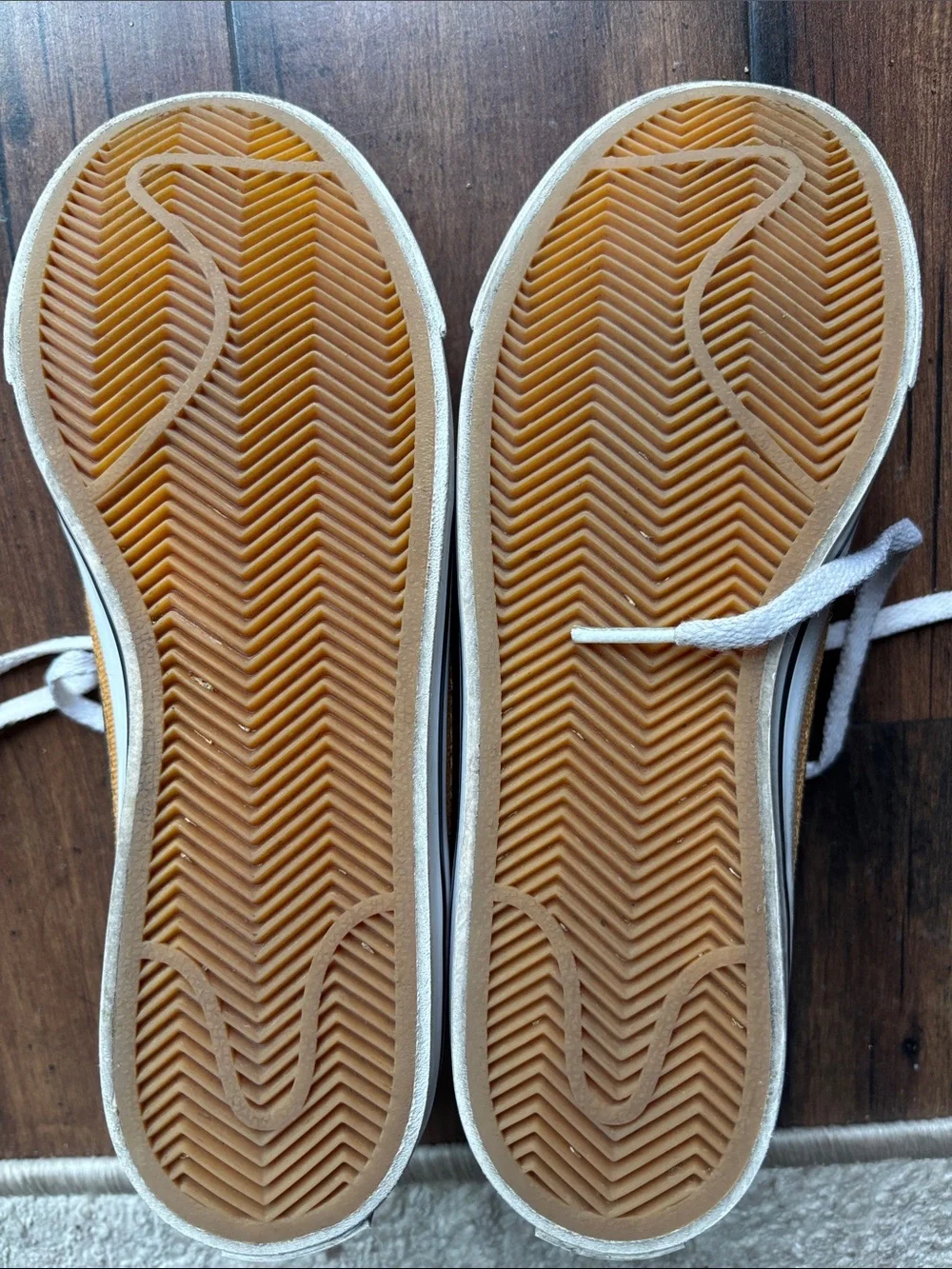 Nike versatile sneakers